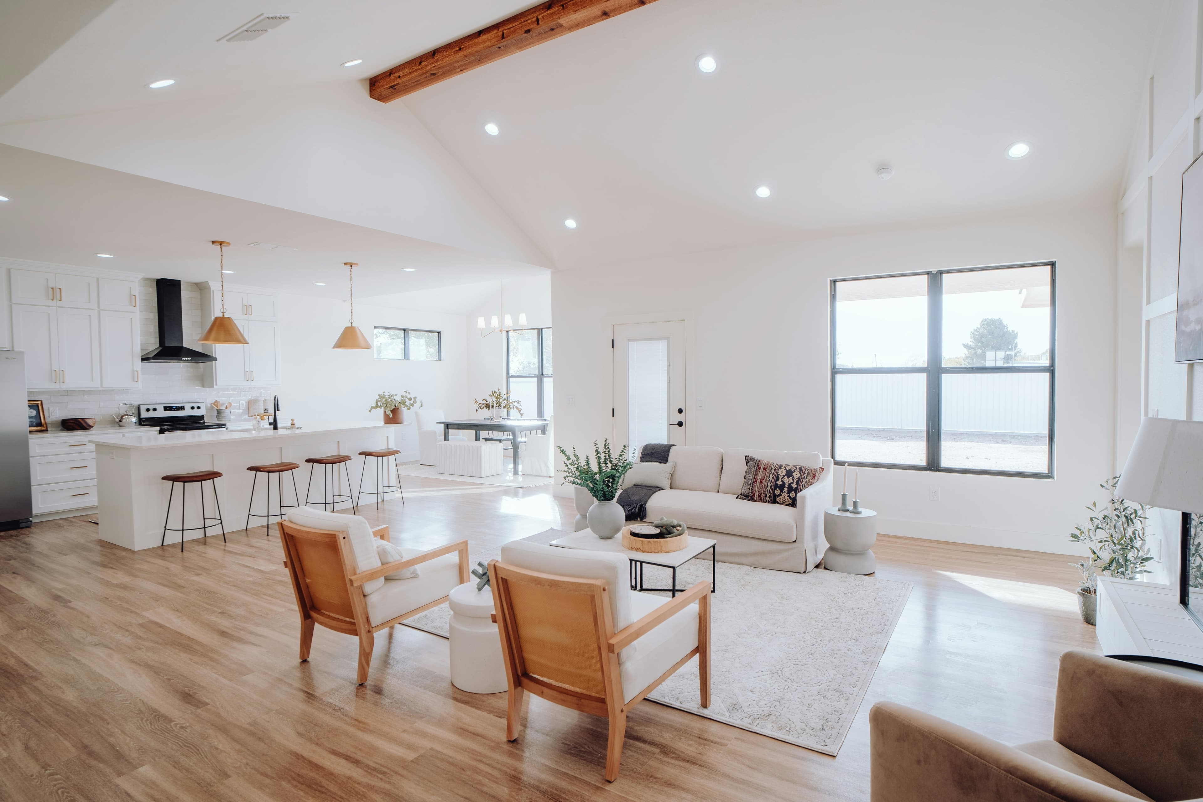 Bright, freshly cleaned living room